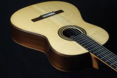 Arnoldo Luthier Photo